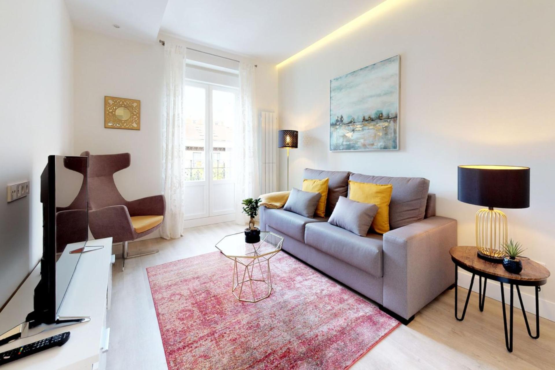 Apartamento Fuencarral II Madrid Exterior foto